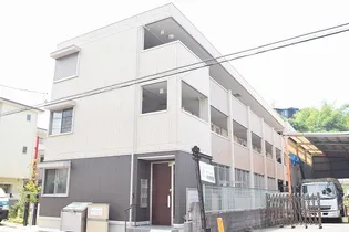 神奈川県鎌倉市台【アパート】の外観