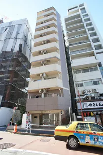 スカイコート四谷【5階】の外観