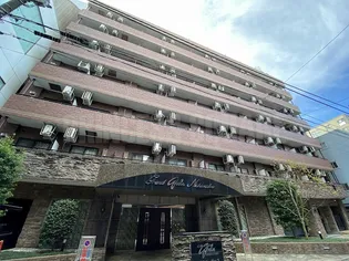 グランド・ガーラ西麻布【8階】の外観