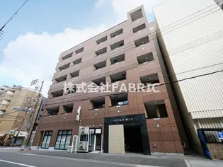 リバパレス靭公園【4階】の外観