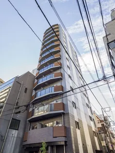 ディームス上野【3階】の外観