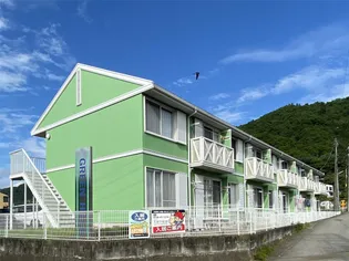 グリーンヒルズ【1階】の外観