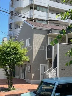 オリーブ【1階】の外観