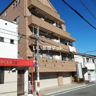 プラムグローブ【2階】の外観