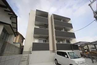 シャインライズ楽々園【1階】の外観