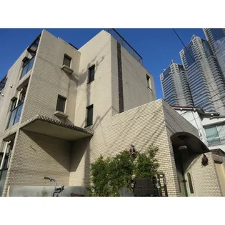 東京都新宿区西新宿3【マンション】の外観