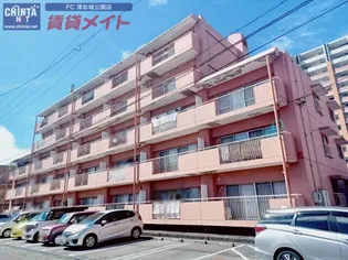 リパルティーレ津新町 A棟の画像