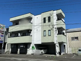 マナベビルの画像