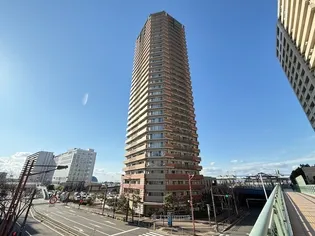 ローレルスクエア大阪ベイタワーの画像