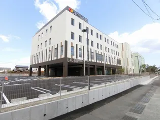 アン・リヴィール【1階】の周辺