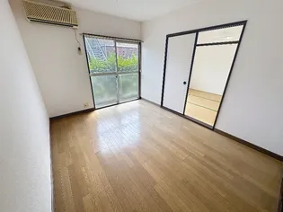 ヴェールヴァン II【1階】の内装