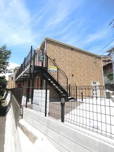 神奈川県横浜市中区柏葉【アパート】の外観