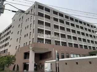 エル・カーサー【3階】の外観