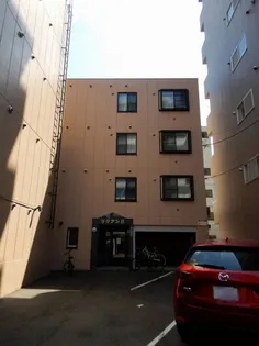 北海道札幌市中央区南六条西12【マンション】の外観