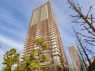 ロイヤルパークスタワー南千住【5階】の外観