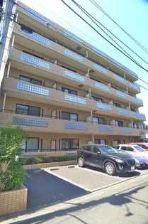 メゾン アルエの画像