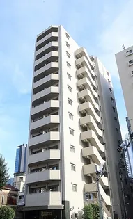 東京都新宿区西新宿8【マンション】の外観