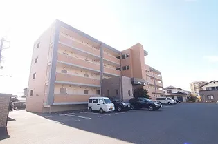 プレステージ赤間【1階】の外観