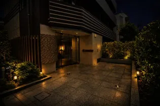 東京都新宿区早稲田鶴巻町【マンション】の外観