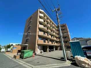 ヴィエンナーレ2000【4階】の外観