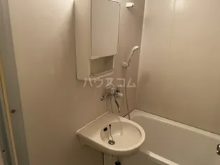 レジデンツア元住吉【1階】の内装