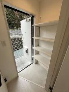 メゾン・ド・ラヴェール【1階】の玄関