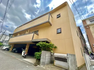 クレスト コート ヒロの画像