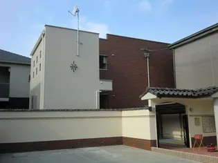 フローラ・香ヶ丘【2階】の外観