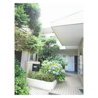 コンステレーション鵠沼【1階】の外観