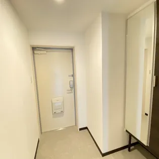 Raffine Tokiwa【2階】の玄関