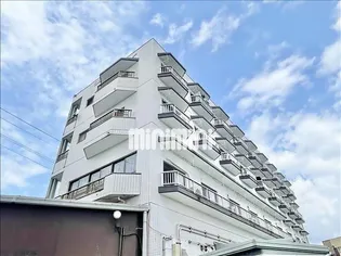 ひまわり名和【3階】の外観