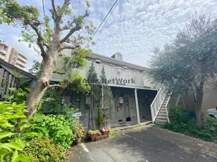パークノヴァ新屋敷【2階】の外観