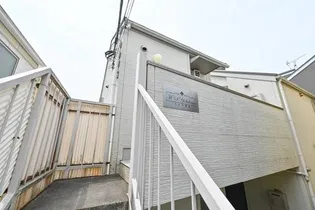 エムズ横浜【2階】の外観