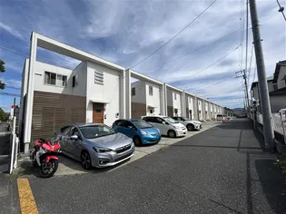 静岡県沼津市若葉町【一戸建】の外観