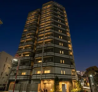 東京都中野区弥生町4【マンション】の外観