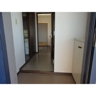 ホーユーパレス金沢入江【4階】の玄関