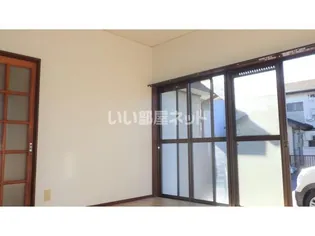 松崎テラスハウスの居間