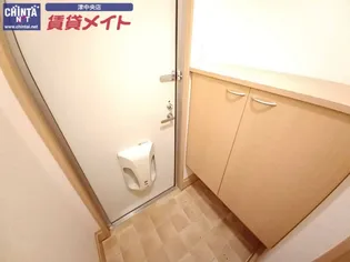 ソフィアコート B【2階】の玄関