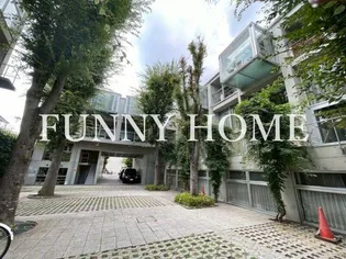 Refuge O Forest N棟の外観