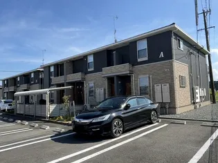 ハウス・フォン・ユウナ A【2階】の外観