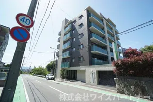 REEDSSTYLE【2階】の外観