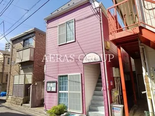 レオパレス赤い家の画像