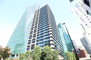 東京都港区六本木3【マンション】の外観