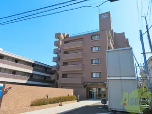 ライオンズマンション上杉東【2階】の外観