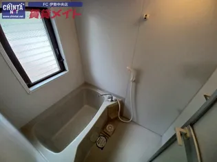 クリニヤンクール【2階】の風呂