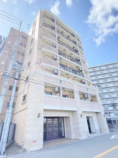 Luxe東三国3【2階】の外観