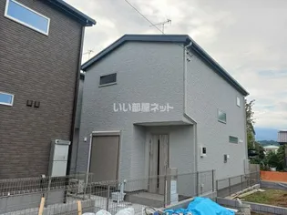 神奈川県厚木市愛甲4【一戸建】の外観