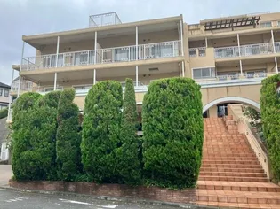 サンクタス横濱三ツ沢公園【3階】の外観