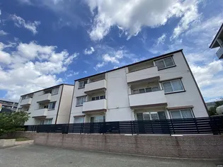 Club博多の森【3階】の外観