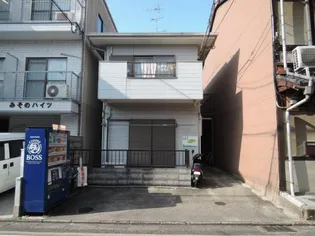 京都府京都市上京区東西俵屋町【アパート】の外観